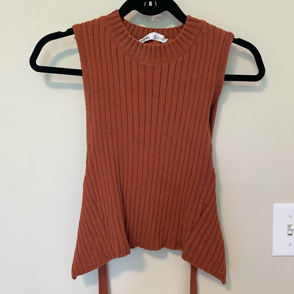 Zara open back knit tank
